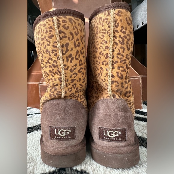 UGG Leopard Print Boots - Picture 3 of 8